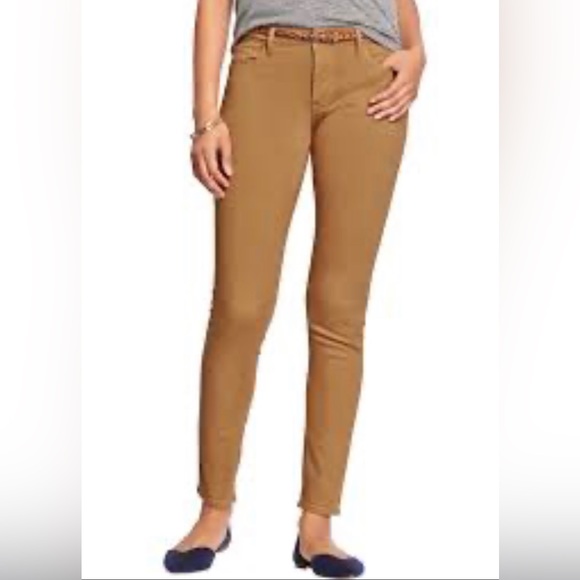 Old Navy-The Rockstar Mid-Rise Skinny Legging Jean-Size 6 Reg-Cream Caramel -NWT - Picture 1 of 11